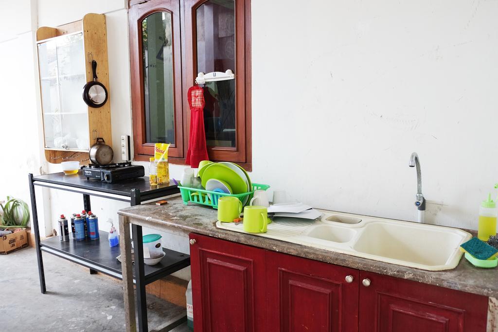 Hoz Bed & Breakfast Yogyakarta Dış mekan fotoğraf