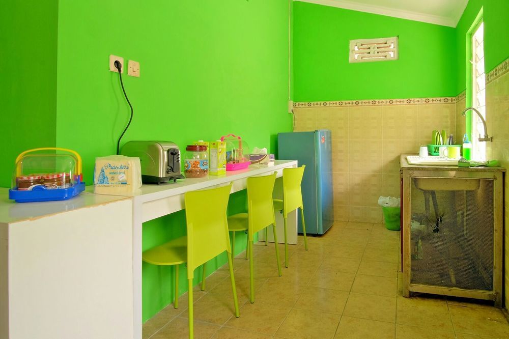 Hoz Bed & Breakfast Yogyakarta Dış mekan fotoğraf