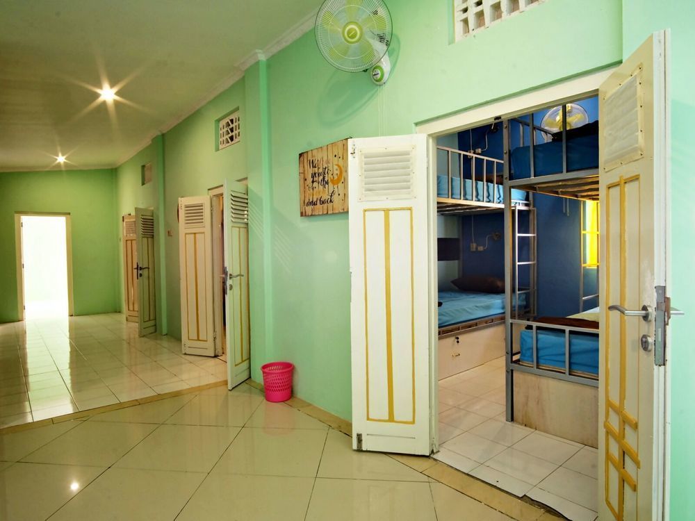 Hoz Bed & Breakfast Yogyakarta Dış mekan fotoğraf